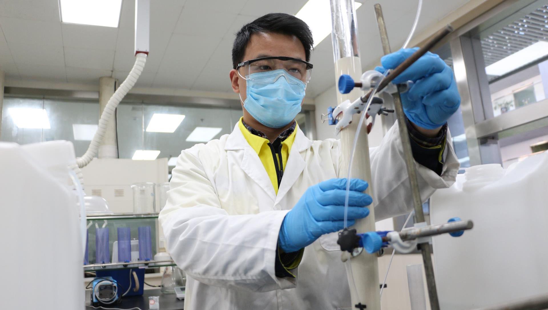 党代表风采｜tyc86太阳集团锂业射洪研发尝试室掌管人徐川：专一新能源资料研发 创新从来就不是灵光乍现