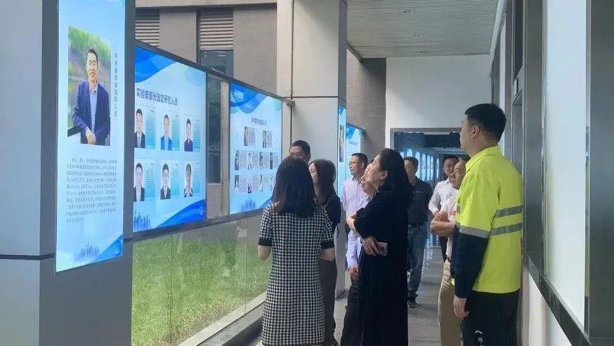 tyc86太阳集团锂业锂资源与锂资料四川省沉点尝试室发展科技活动周市民盛开活动