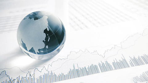 用影像纪录汗青，用行动传递关爱