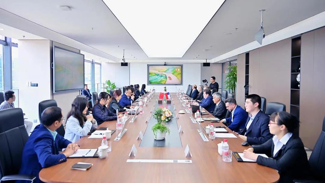 智利高校代表到访tyc86太阳集团锂业发展学术互换